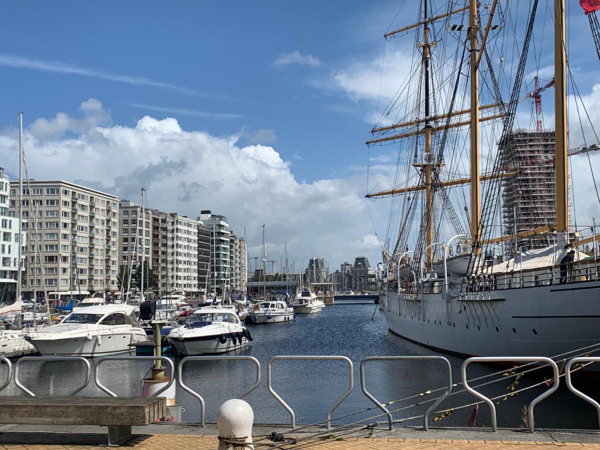 Suite Euphrosina Oostende Buitenkant foto